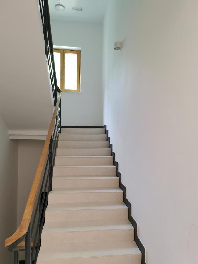 Apartment 191 With Balcony ลูบลิยานา ภายนอก รูปภาพ